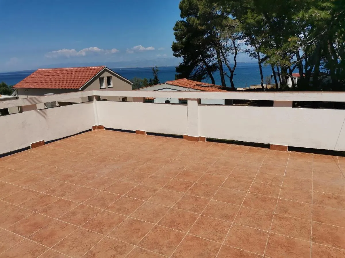 Apartment 2 Near The Sea Ugljan Kroatien